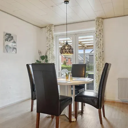 3 Bedroom In